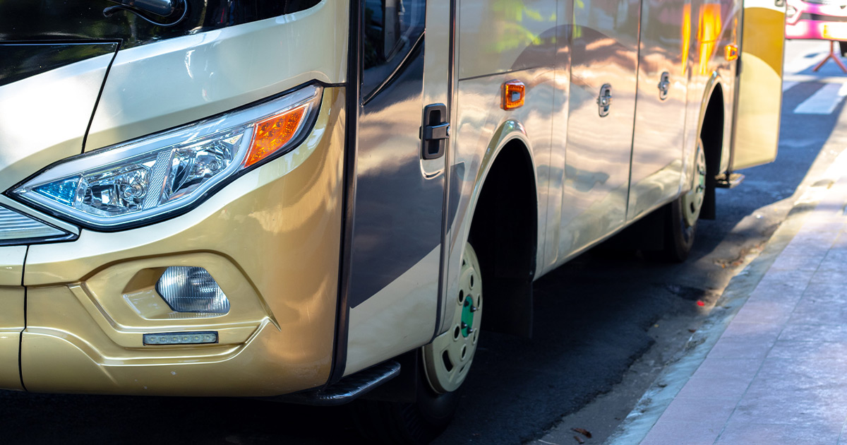 How to Choose a Safe Motorcoach Operator