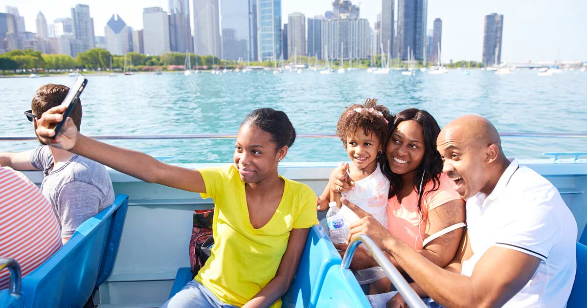 a-front-row-seat-to-chicagos-skyline-web2