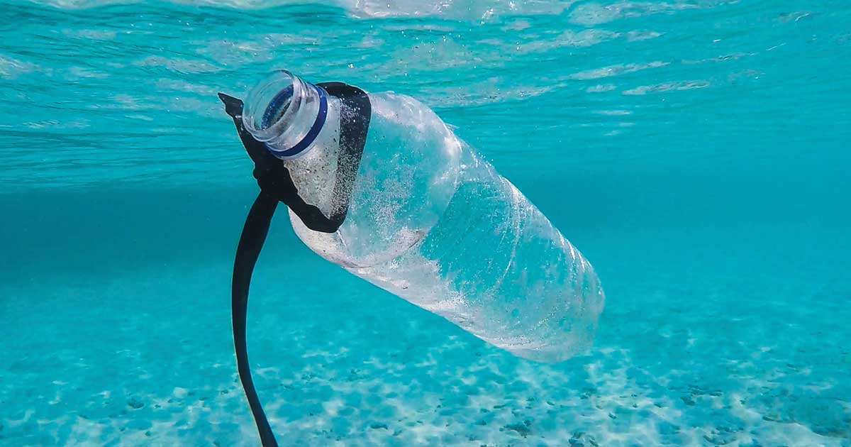 How to Ditch Single-Use Plastics While Traveling